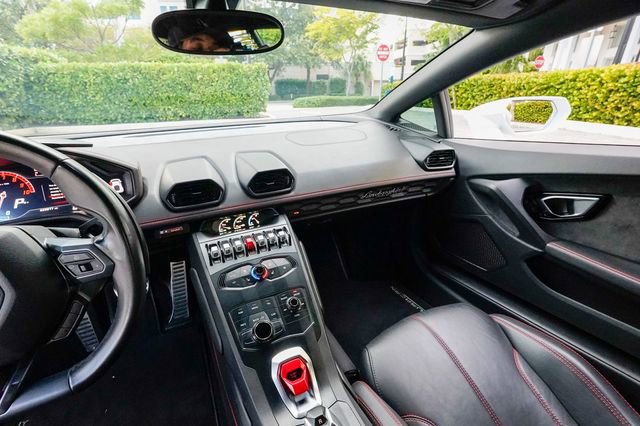 Used 2016 Lamborghini Huracan LP 610-4 Avio image 60