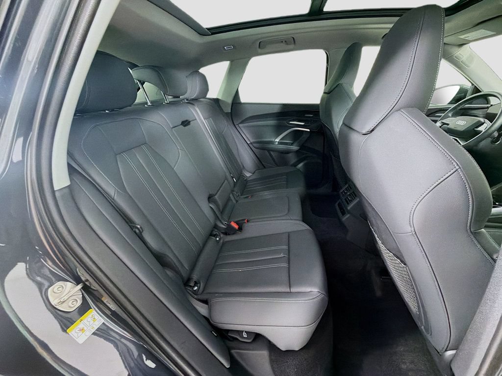Certified 2025 Audi Q5 Premium Plus w/ Premium Plus AWD/4WD image 29