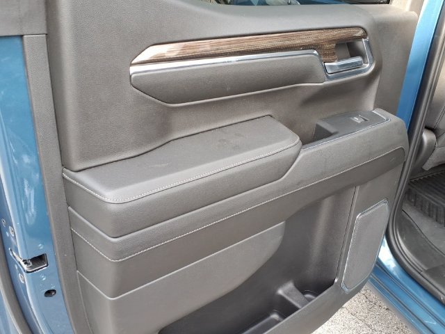 Used 2024 Chevrolet Silverado 1500 LT AWD/4WD image 21