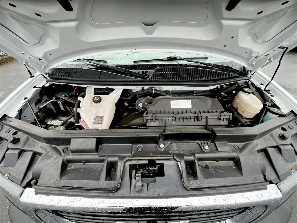 Used 2022 GMC Savana 2500 w/ Driver Convenience Package image 22