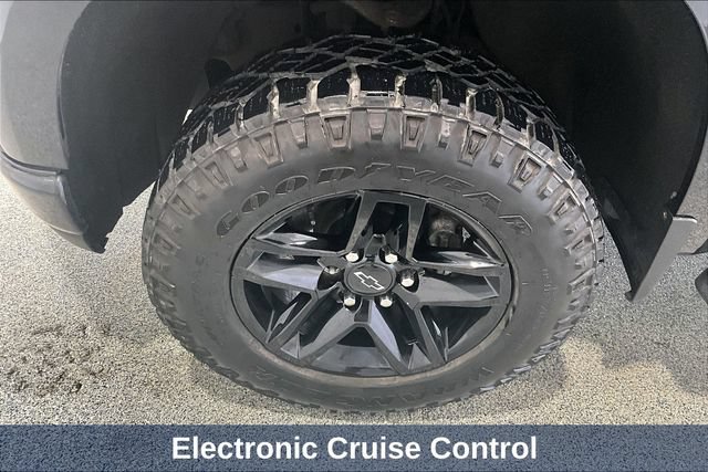 Used 2022 Chevrolet Silverado 1500 Custom Trail Boss w/ Safety Confidence Package AWD/4WD image 45