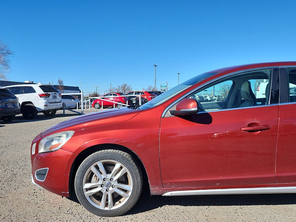 Used 2012 Volvo S60 T5 w/ Sport Appearance Pkg image 10
