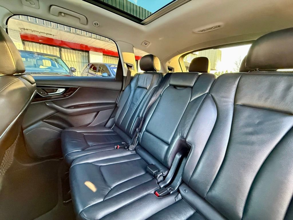Used 2017 Audi Q7 3.0T Premium Plus AWD/4WD image 37