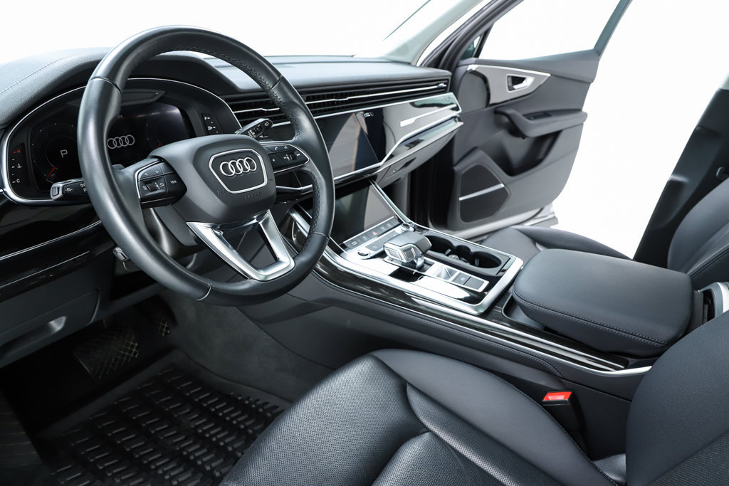 Used 2024 Audi Q7 3.0T Premium Plus w/ Premium Plus Package AWD/4WD image 65