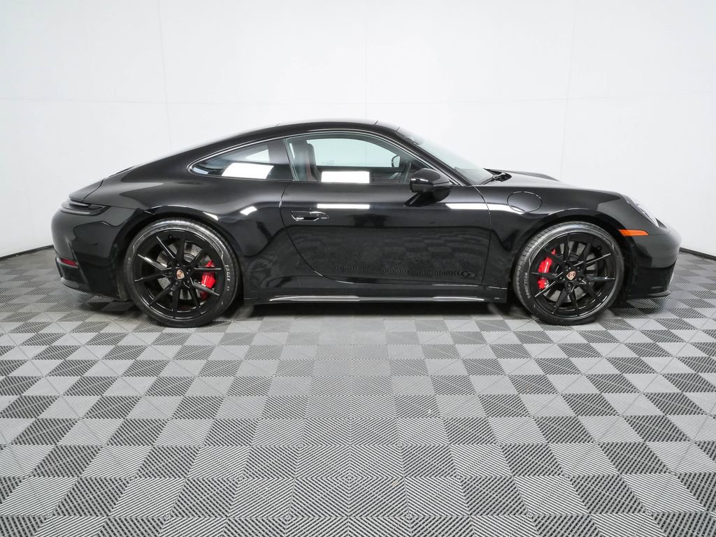 Used 2025 Porsche 911 Carrera S RWD image 20