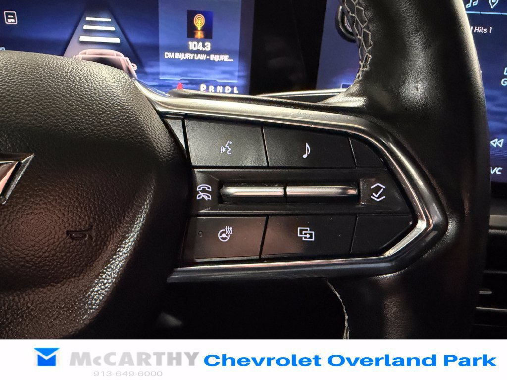 Used 2024 Chevrolet Traverse LT w/ Trailering Package FWD image 15