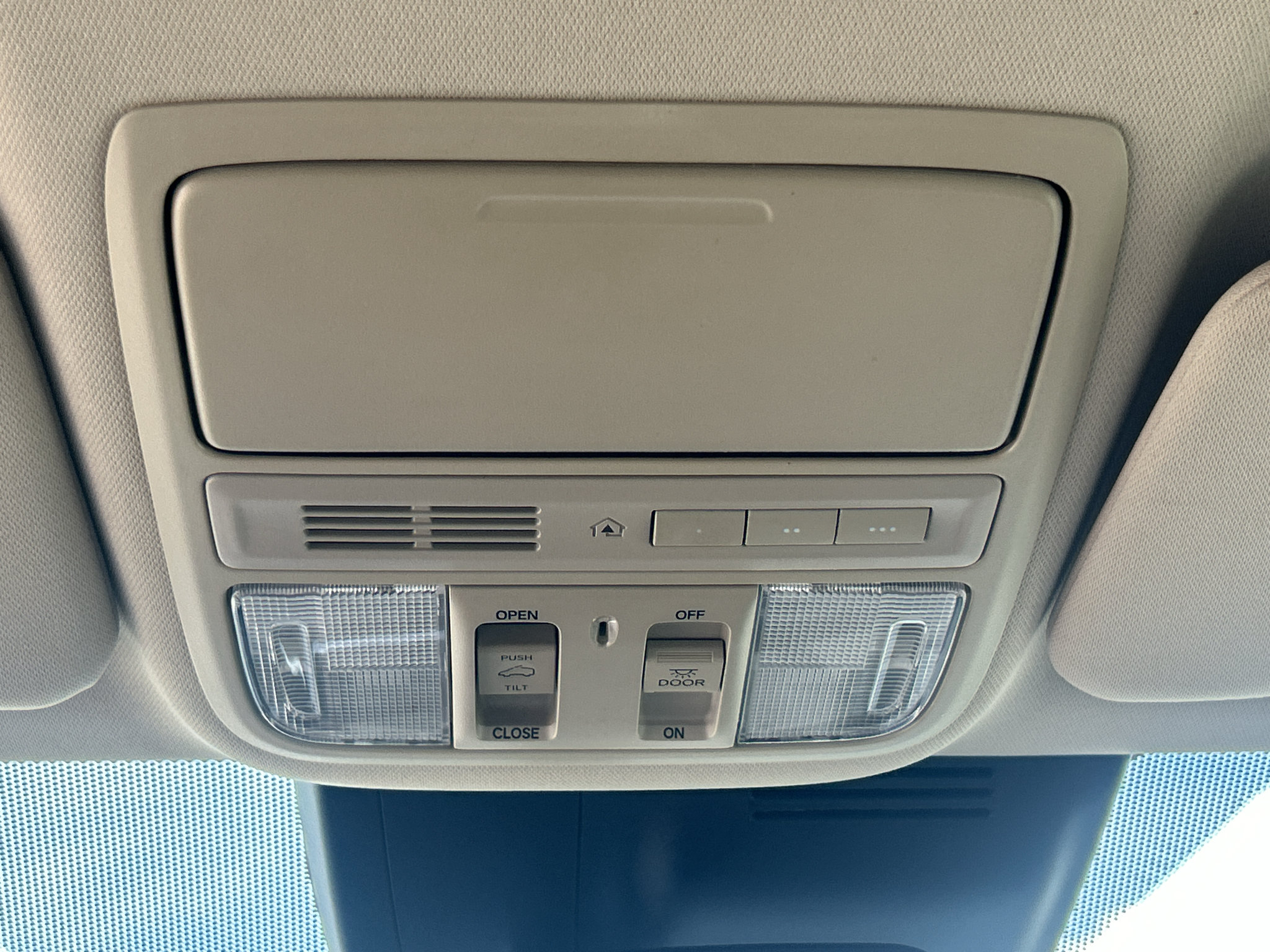 Used 2017 Honda CR-V Touring image 20