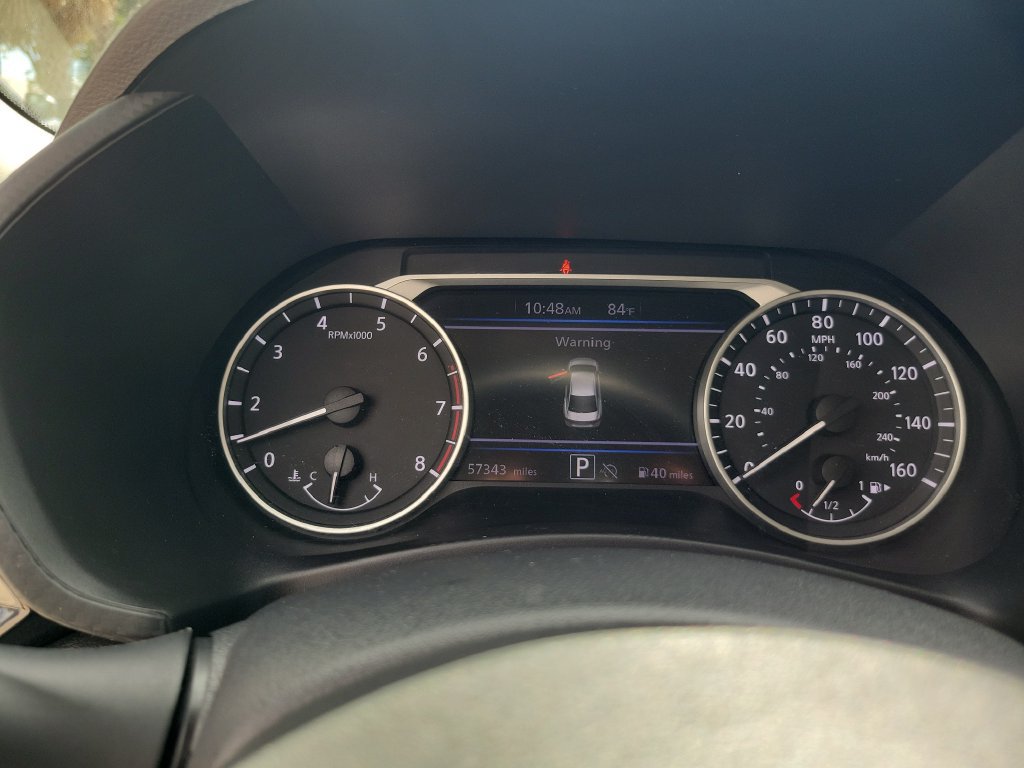 Used 2024 Nissan Sentra SV FWD image 27