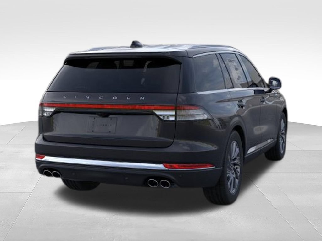 New 2026 Lincoln Aviator AWD image 3