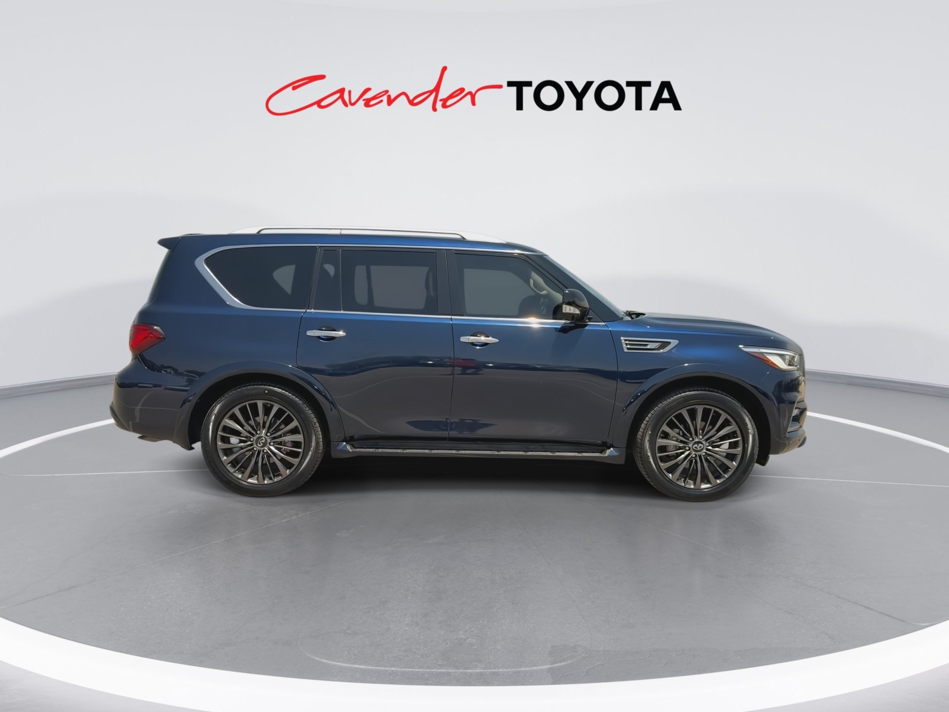 Used 2021 INFINITI QX80 Premium Select RWD image 9