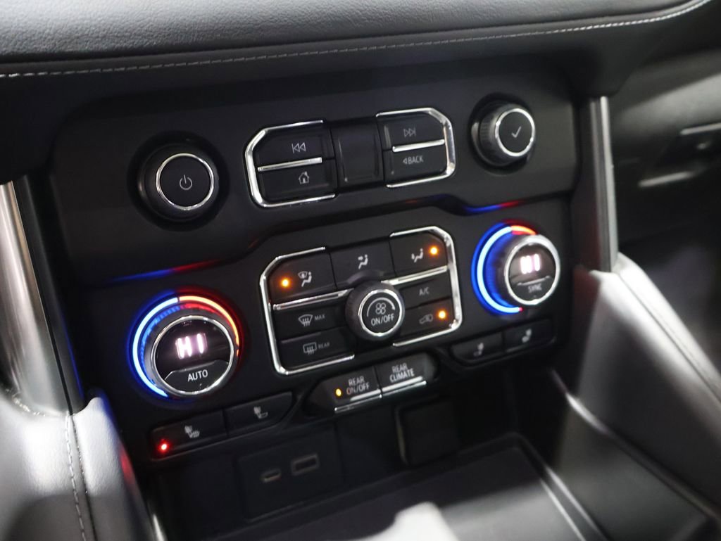 Used 2022 Chevrolet Suburban Z71 w/ Z71 Off-Road Package image 33