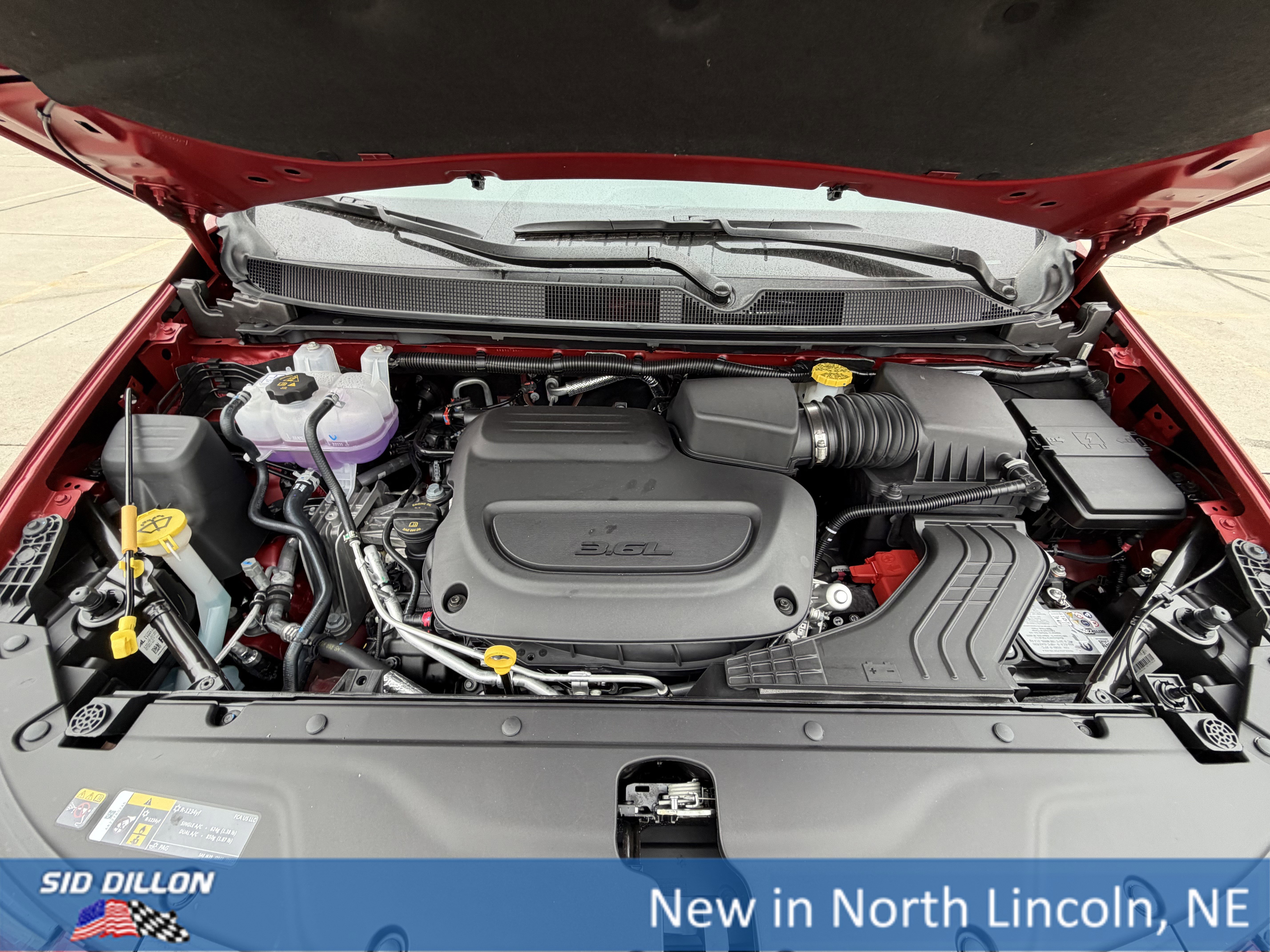 New 2026 Chrysler Pacifica Select image 5