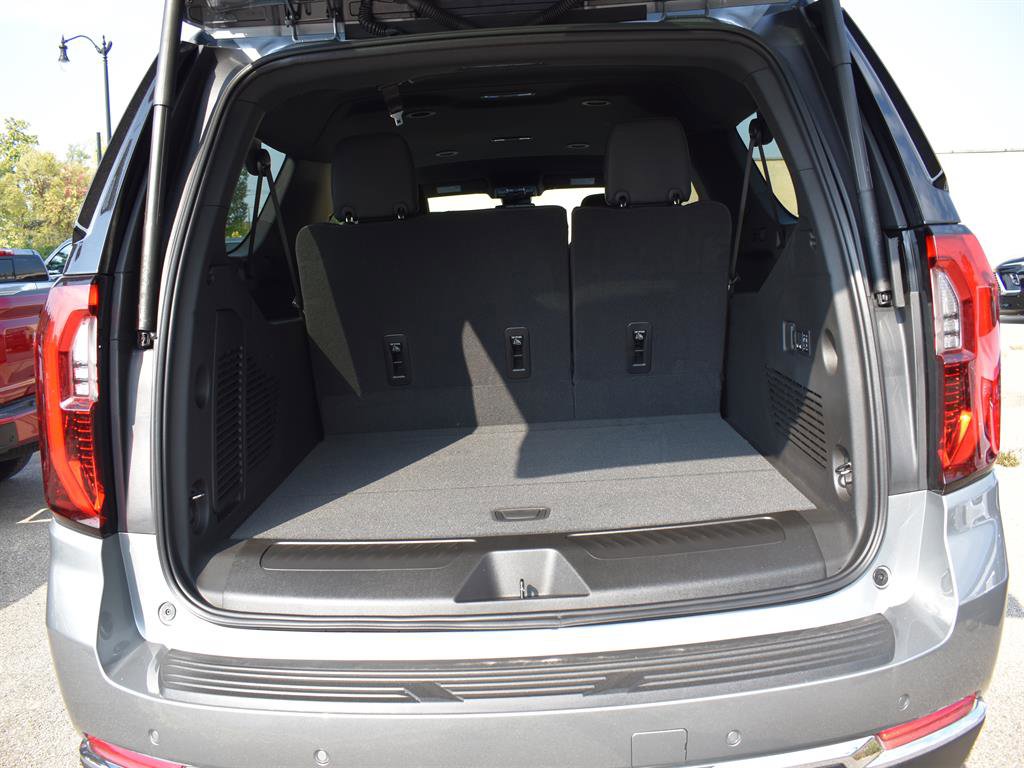 New 2026 GMC Yukon XL Elevation image 9
