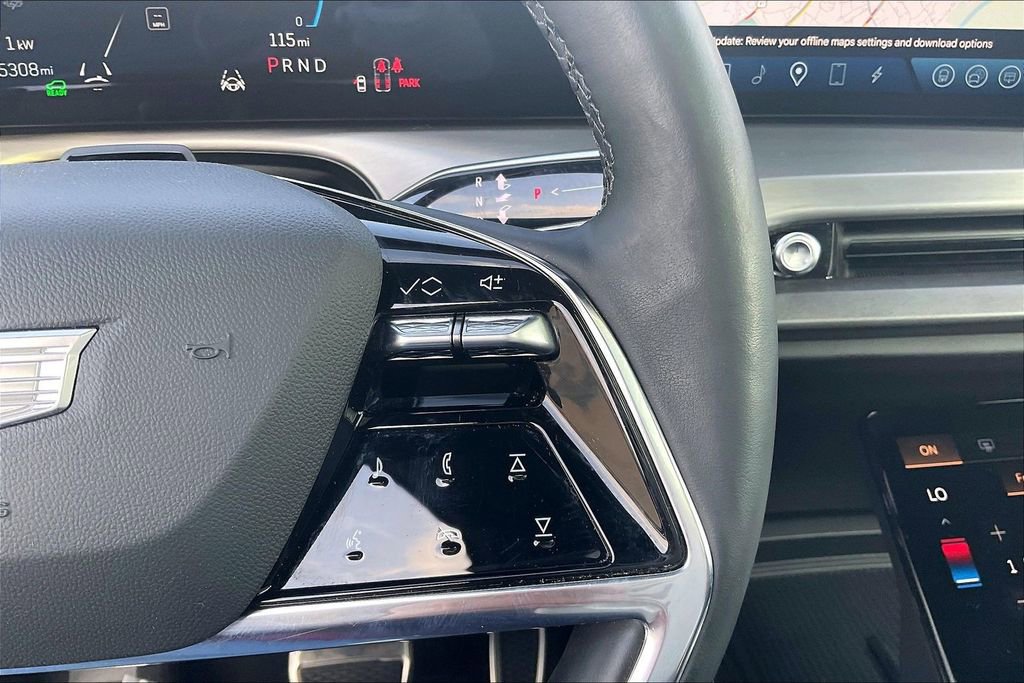 Used 2026 Cadillac Vistiq Luxury image 14