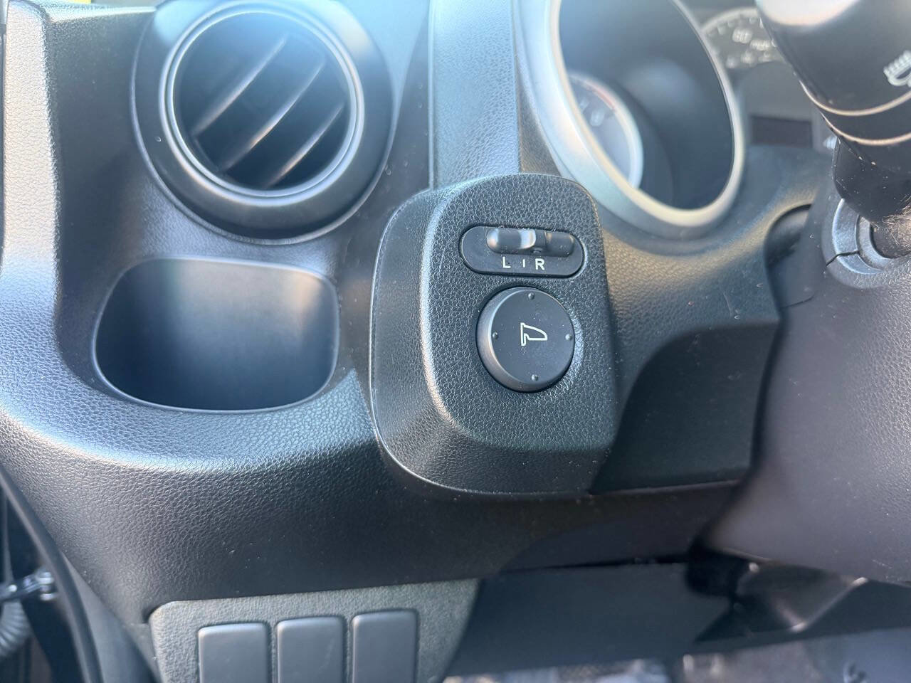 Used 2010 Honda Fit Sport image 21