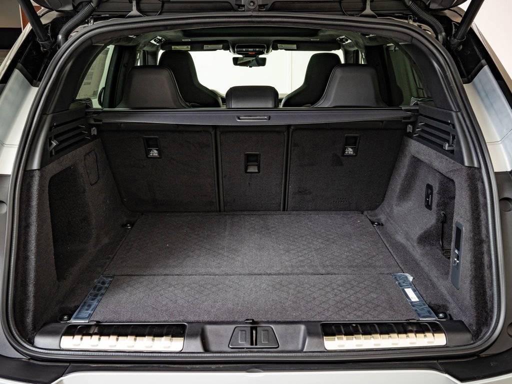 New 2026 Land Rover Range Rover Sport SV image 20