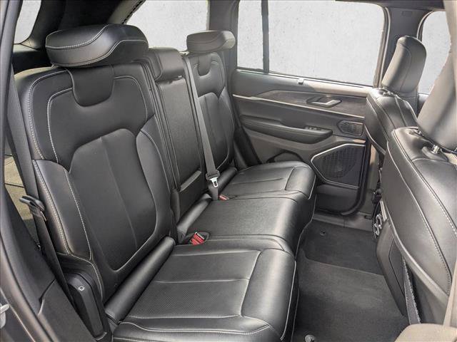 Used 2024 Jeep Grand Cherokee Limited 4xe w/ Luxury Tech Group II AWD/4WD image 21