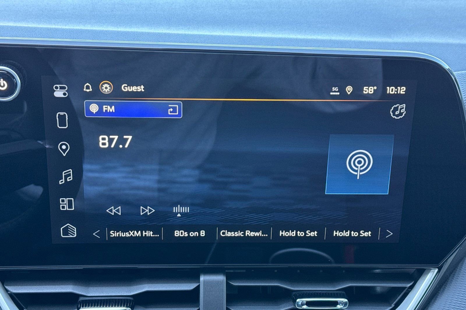 New 2025 Chevrolet Equinox LT image 18