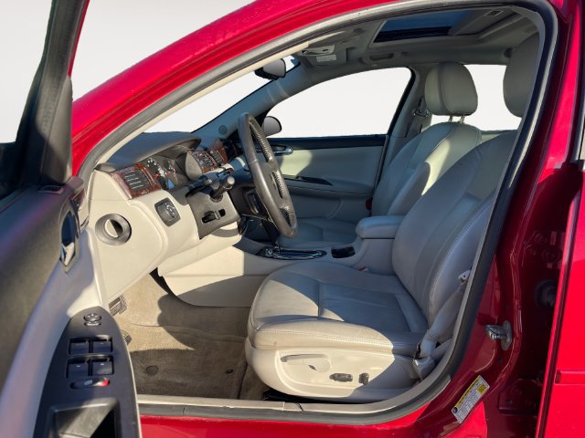 Used 2014 Chevrolet Impala LTZ FWD image 9