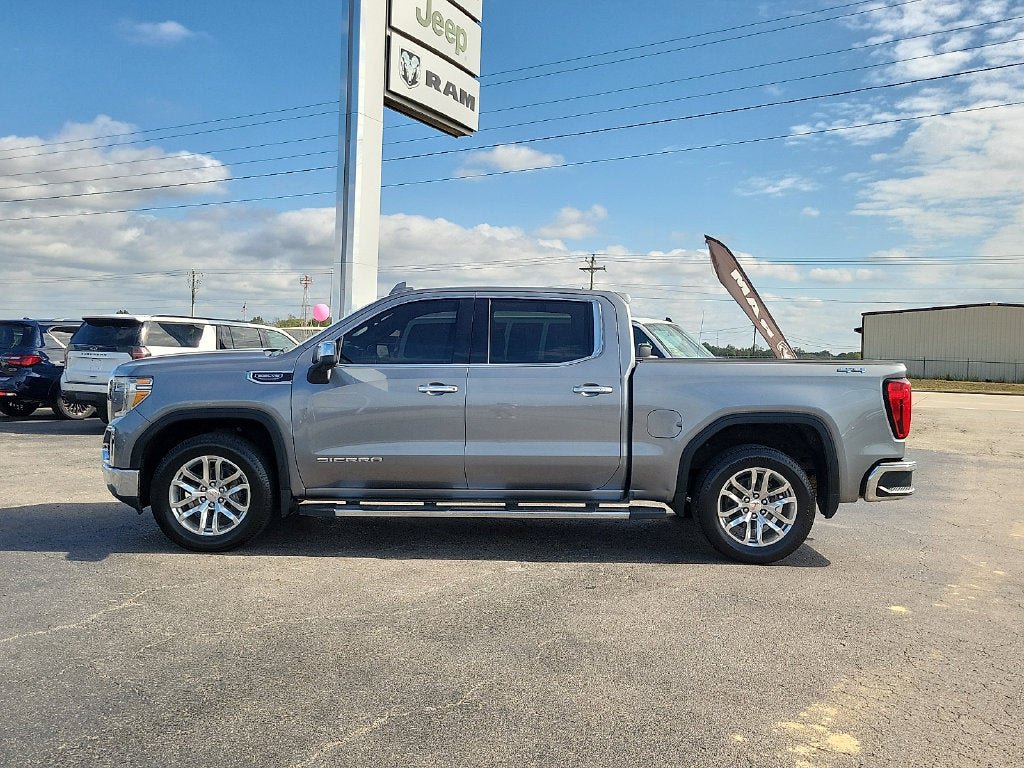 Used 2019 GMC Sierra 1500 SLT w/ SLT Premium Plus Package AWD/4WD image 3