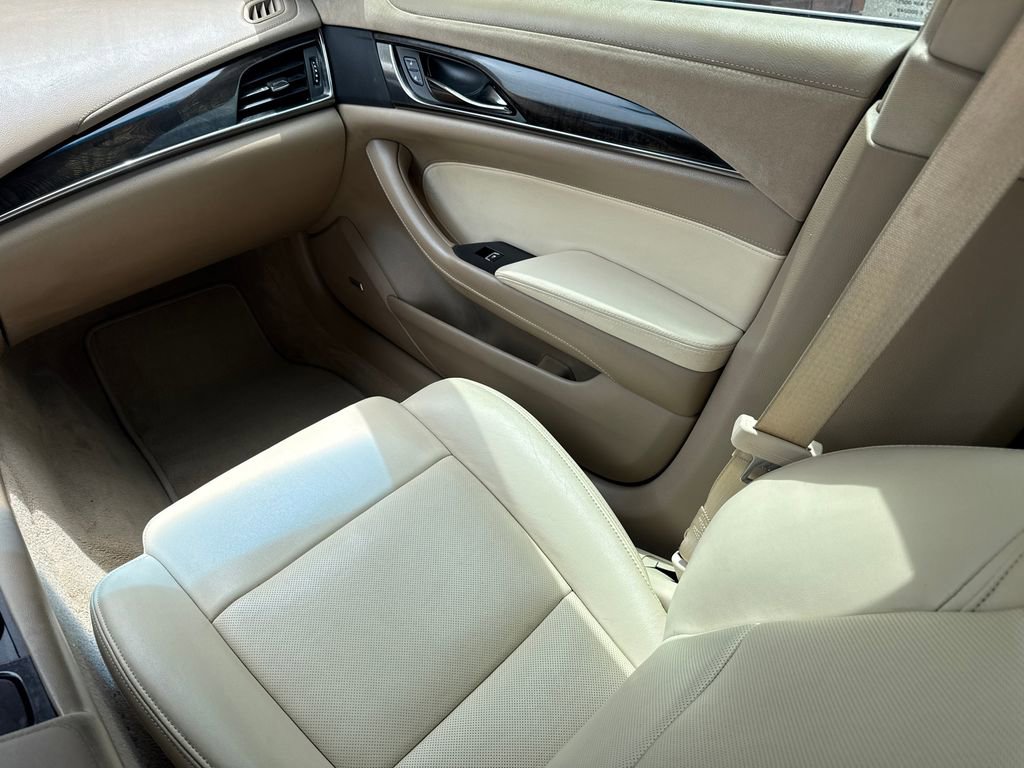 Used 2016 Cadillac CTS Luxury RWD image 15