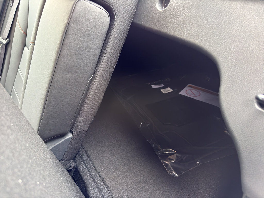 New 2025 Nissan Sentra SR image 35