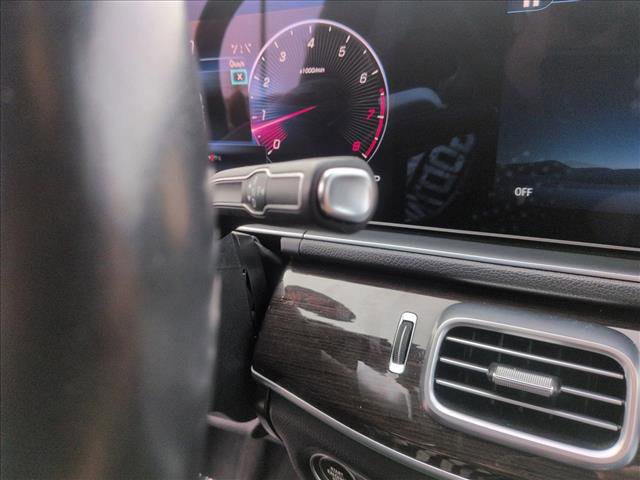 Used 2024 Mercedes-Benz GLE 350 4MATIC w/ 3rd Row Seat Package image 12