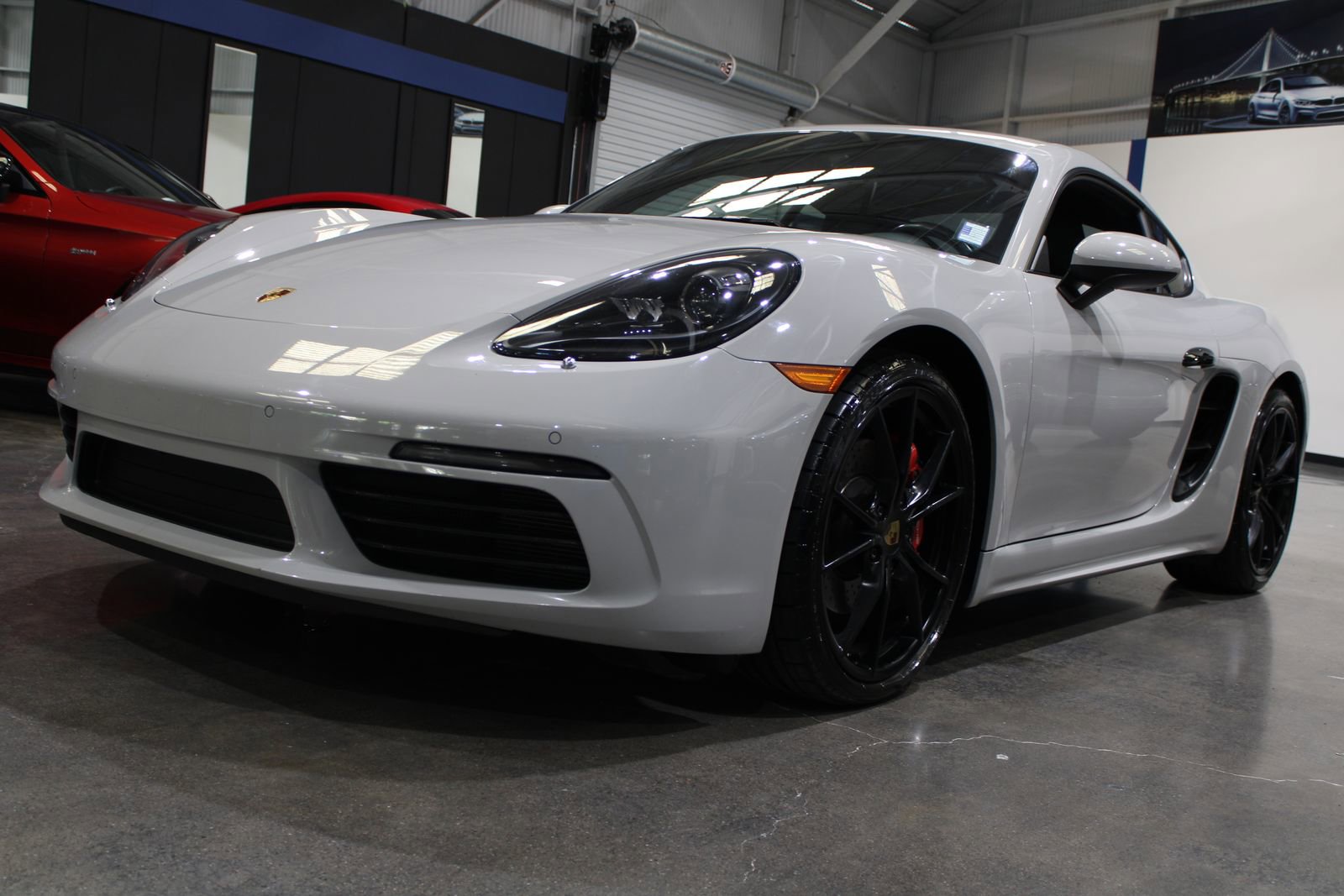 Used 2019 Porsche 718 Cayman S RWD image 6