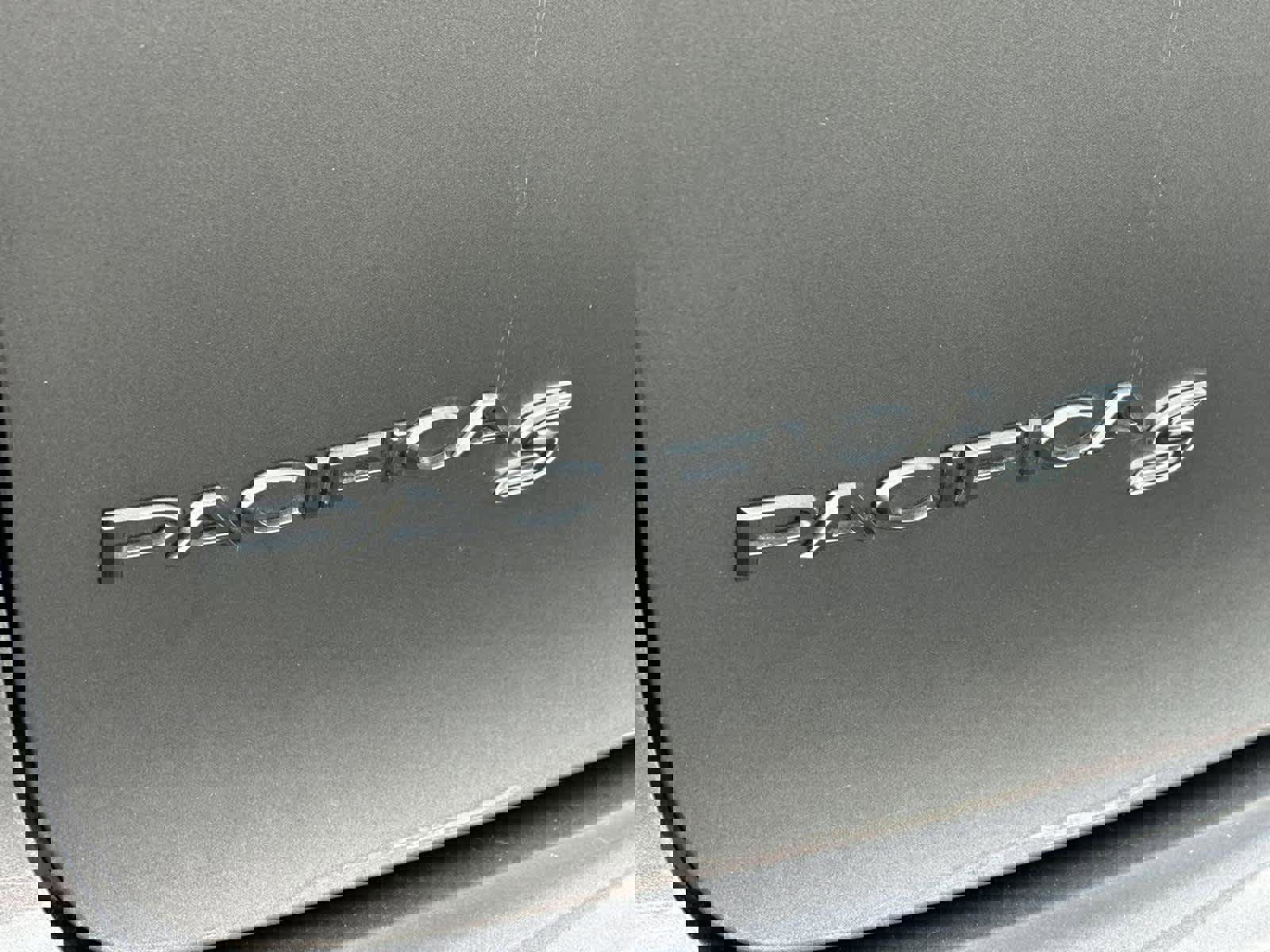 Used 2020 Chrysler Pacifica Limited w/ Advanced Safetytec Group image 7