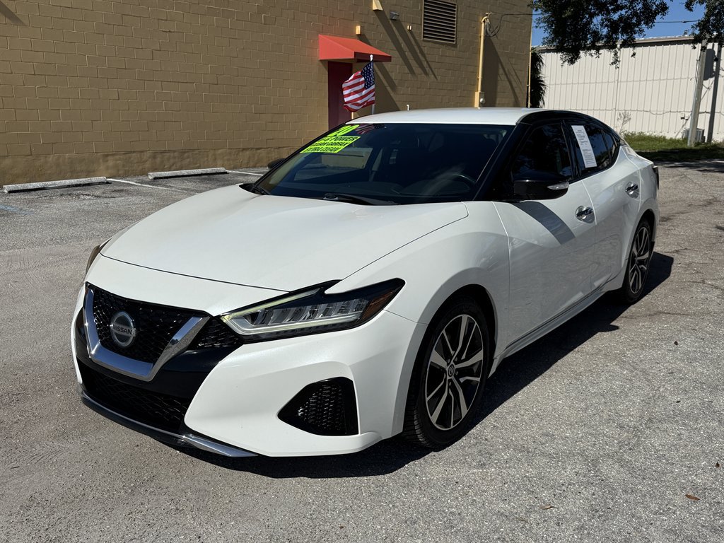 Used 2020 Nissan Maxima 3.5 SV w/ Floor Mat Group FWD image 3