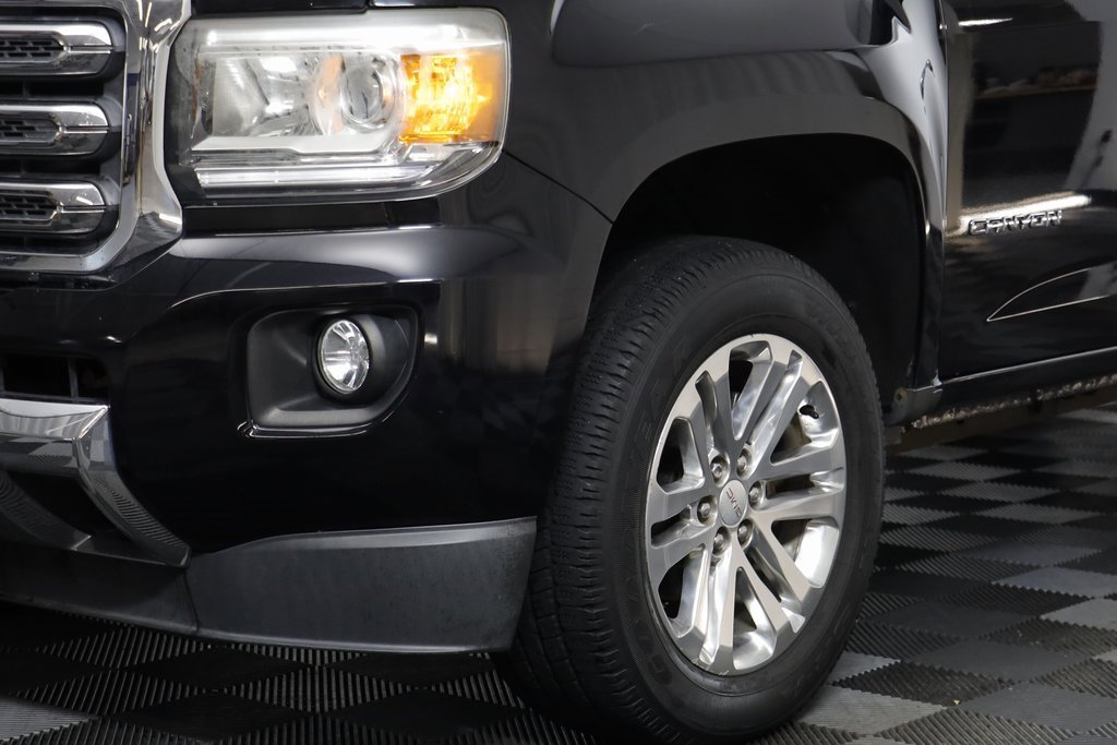 Used 2015 GMC Canyon SLT image 3