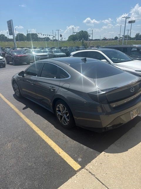 Used 2021 Hyundai Sonata SEL w/ Convenience Package FWD image 3