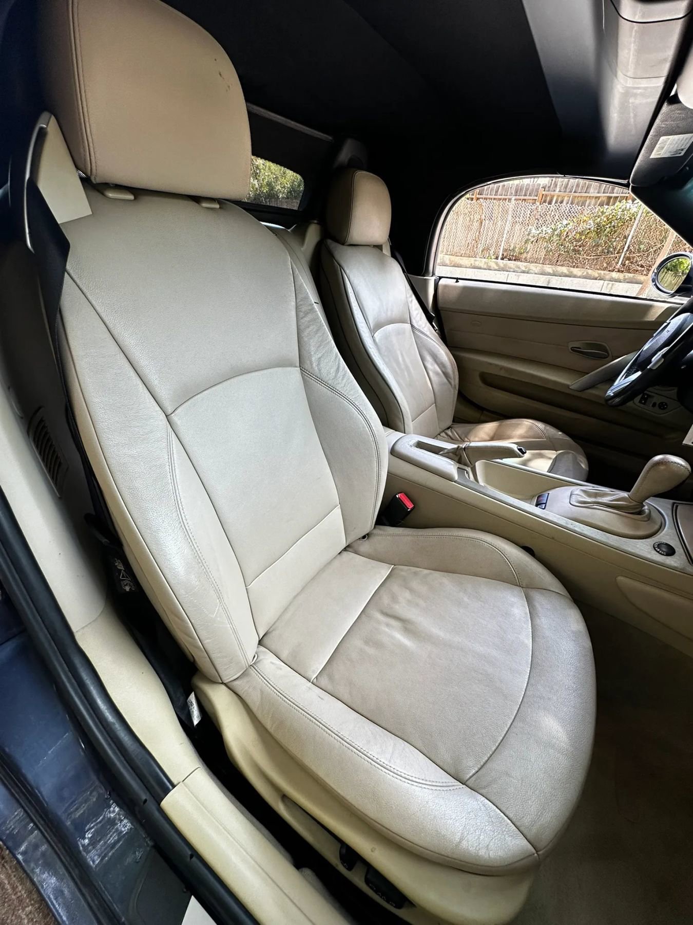 Used 2005 BMW Z4 2.5i RWD image 31