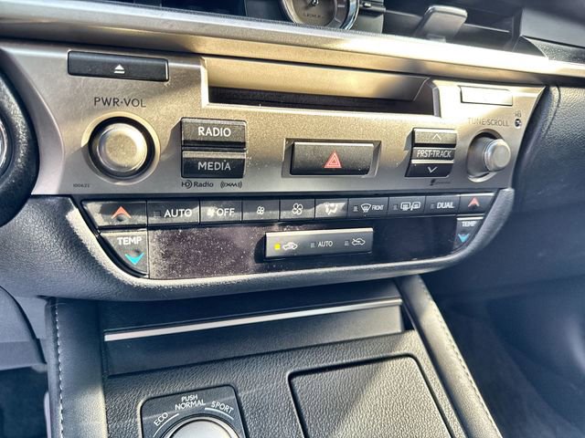 Used 2016 Lexus ES 350 image 26