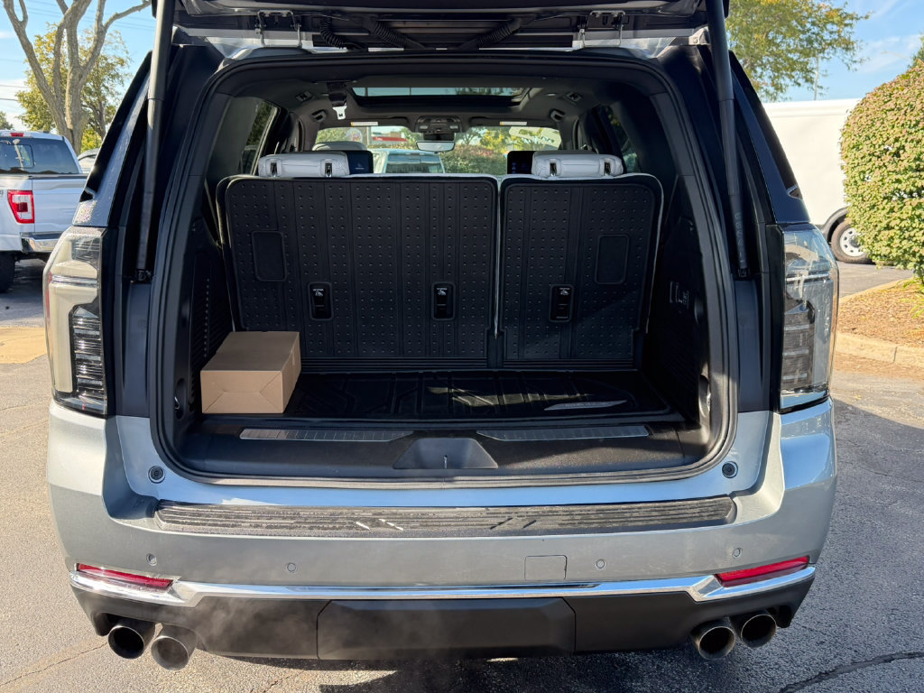 Certified 2025 Chevrolet Tahoe Premier AWD/4WD image 9