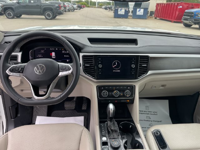 Used 2023 Volkswagen Atlas SE AWD/4WD image 22