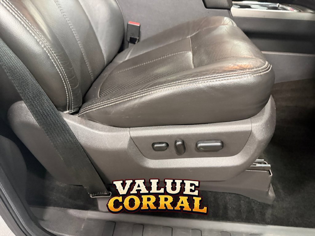 Used 2012 Ford F350 Lariat w/ Chrome Pkg AWD/4WD image 17