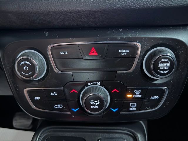 Used 2019 Jeep Compass Trailhawk image 38