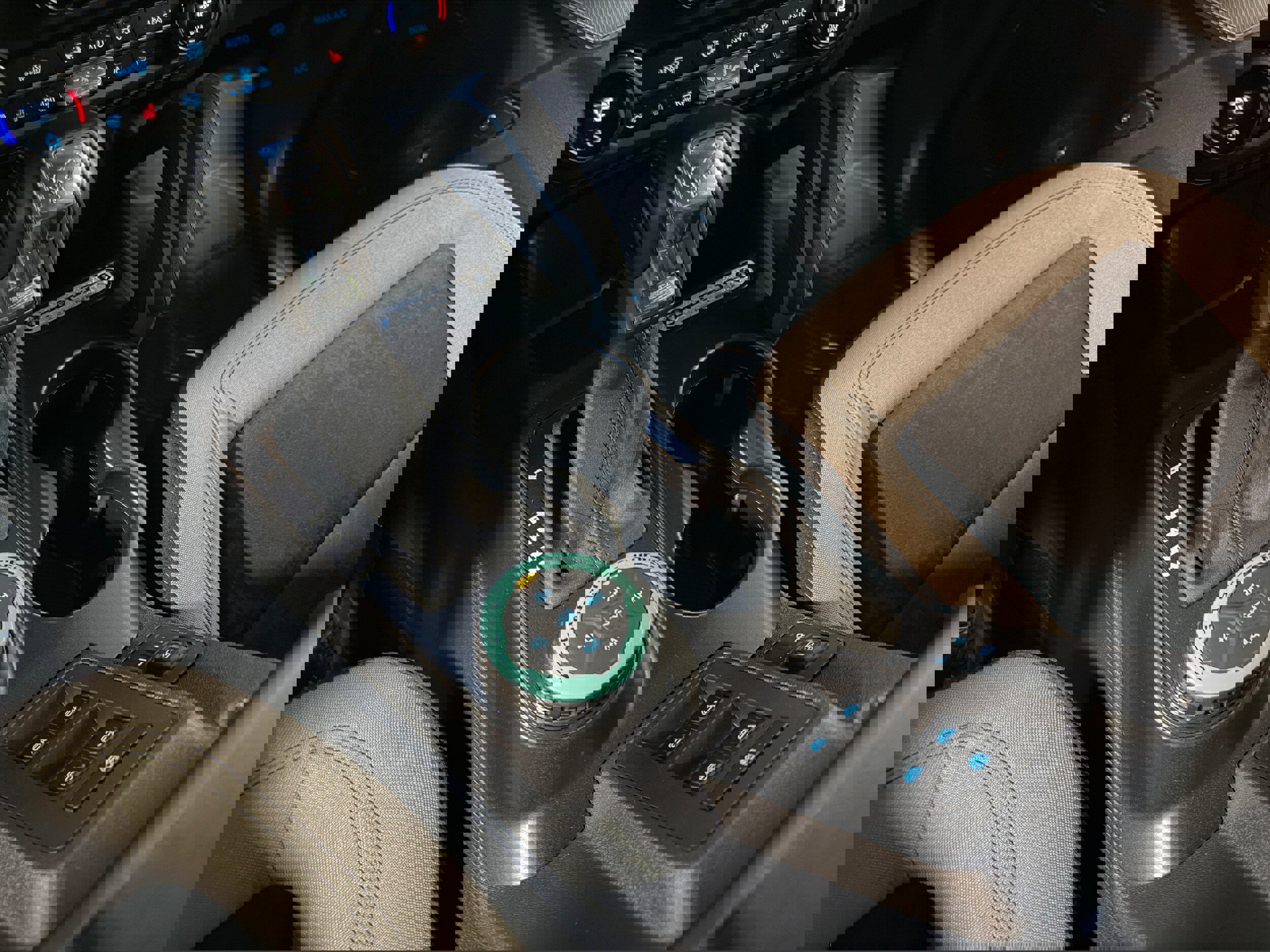 Used 2021 Ford Bronco Wildtrak image 25