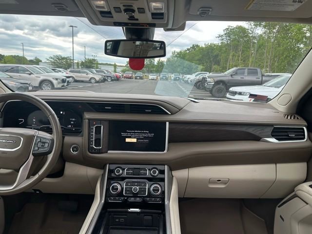 Used 2022 GMC Yukon Denali AWD/4WD image 28