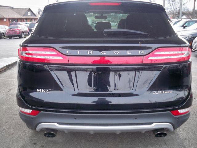 Used 2017 Lincoln MKC Reserve image 4