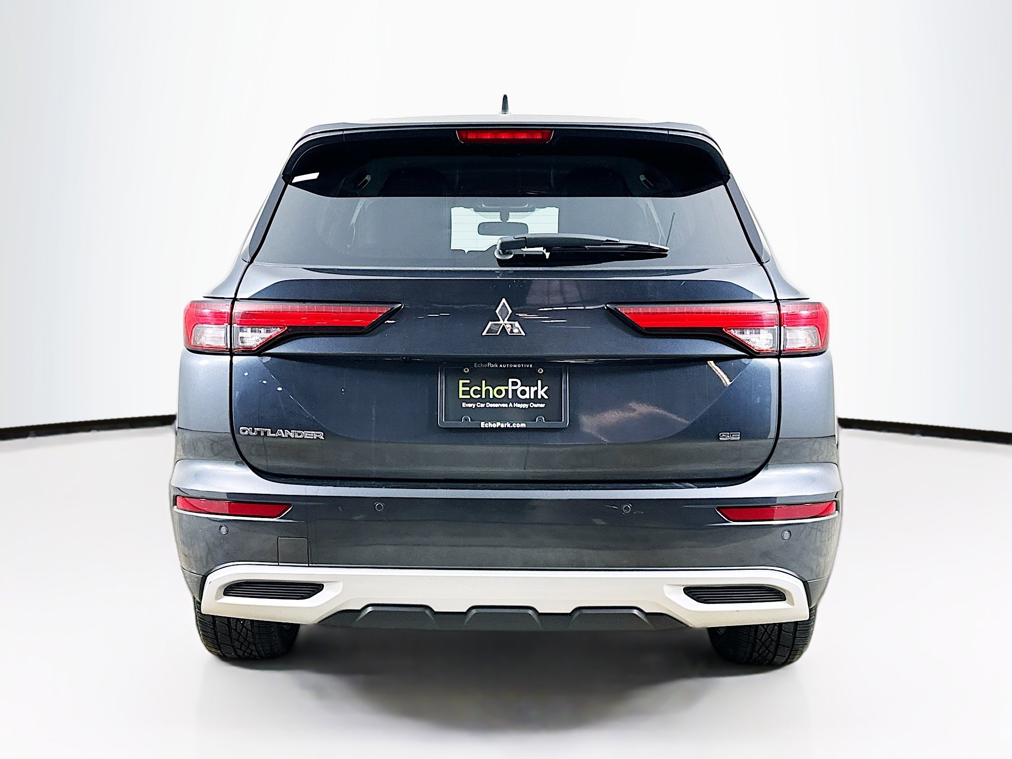 Used 2024 Mitsubishi Outlander SE image 7