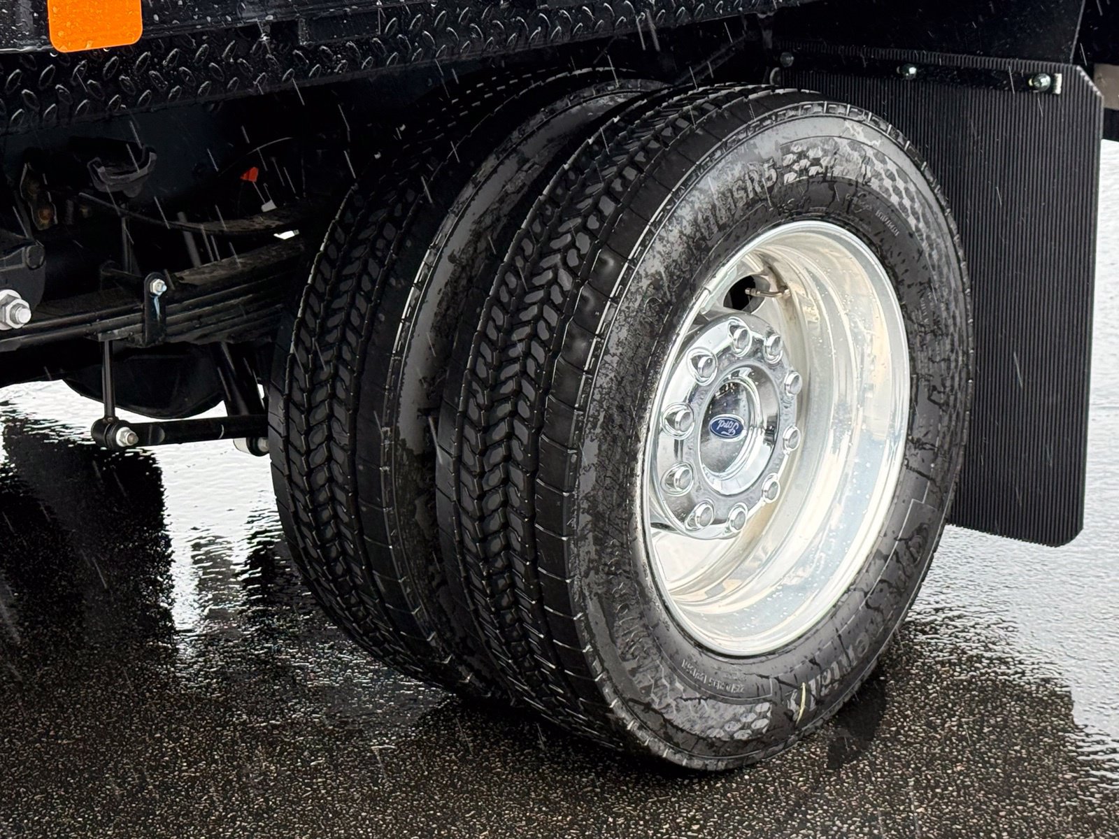 New 2026 Ford F550 4x4 Crew Cab image 16