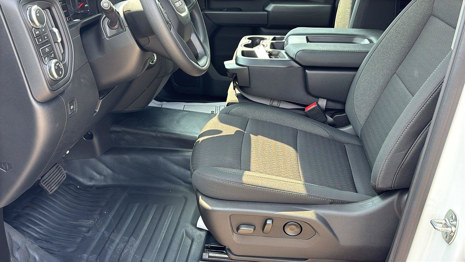 New 2026 GMC Sierra 1500 Pro w/ Pro Value Package AWD/4WD image 15