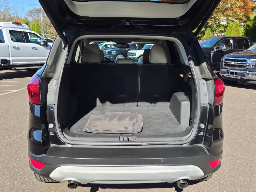 Certified 2019 Ford Escape Titanium AWD/4WD image 39