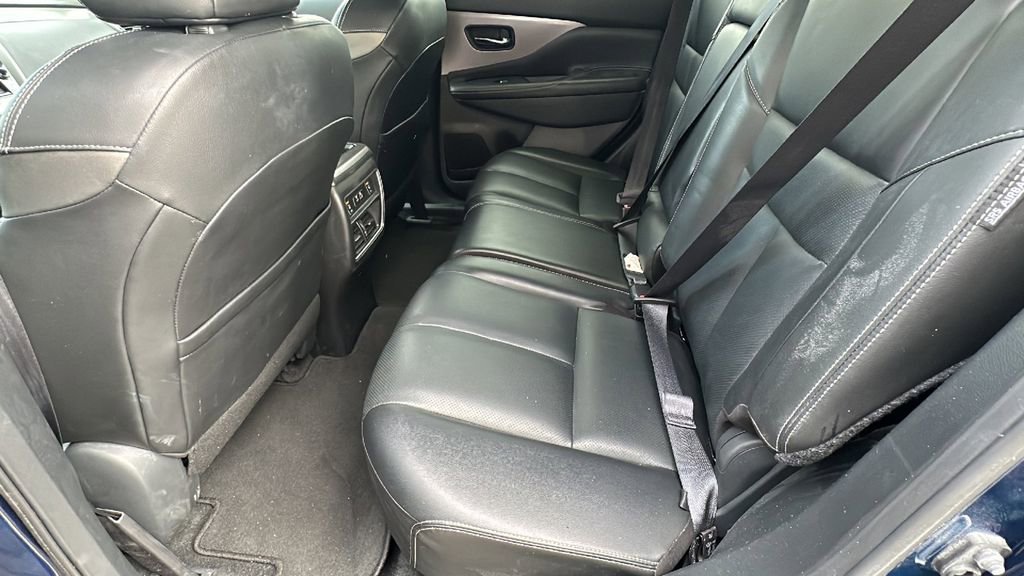 Used 2023 Nissan Murano SL w/ SL Moonroof Package image 15