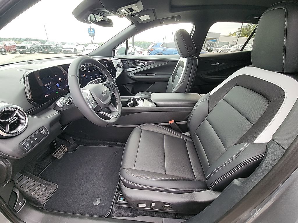 New 2026 Chevrolet Blazer EV LT AWD/4WD image 15