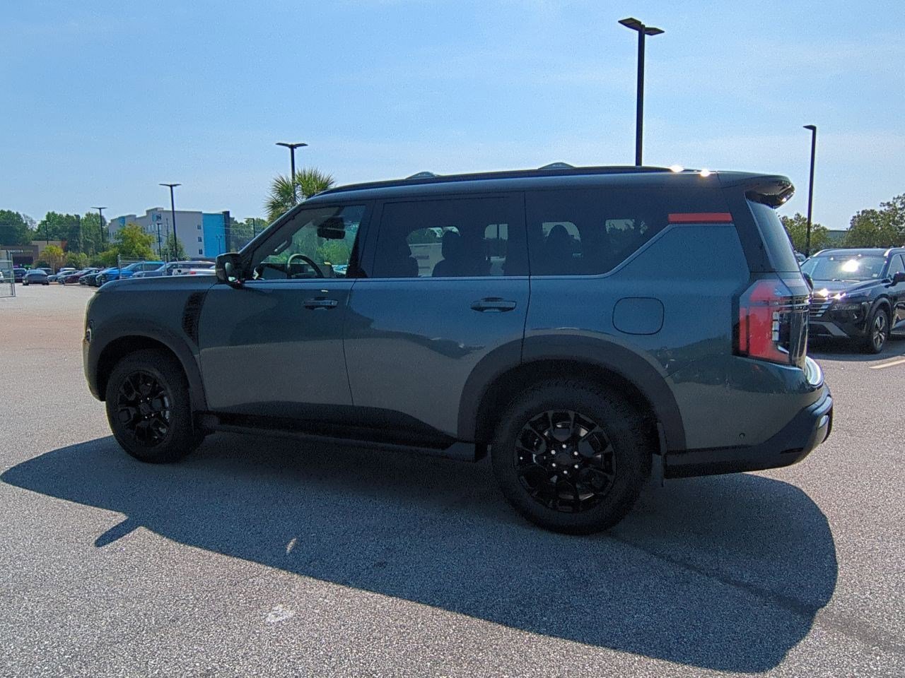 New 2025 Nissan Armada PRO-4X AWD/4WD image 6