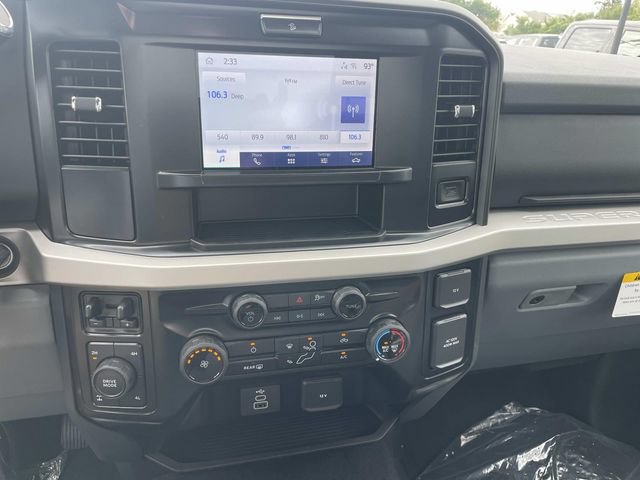 New 2026 Ford F250 XLT w/ FX4 Off-Road Package AWD/4WD image 7
