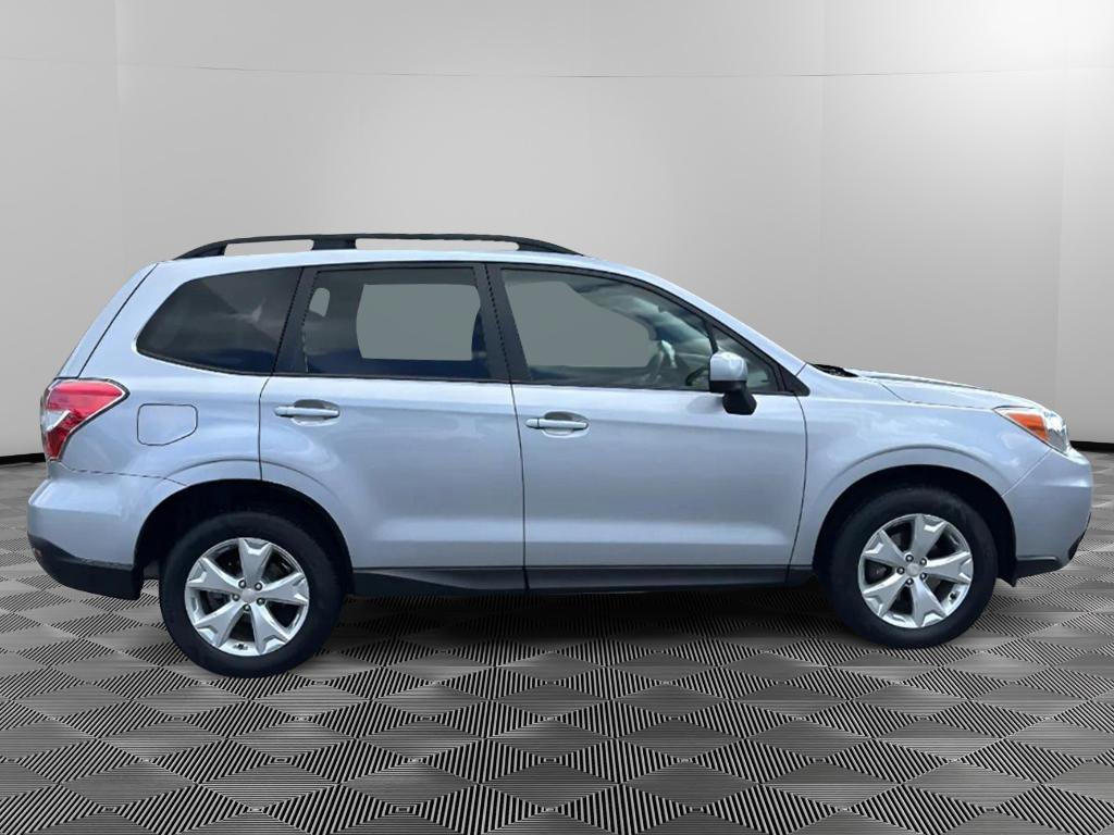 Used 2016 Subaru Forester 2.5i Premium w/ All-Weather Package image 6